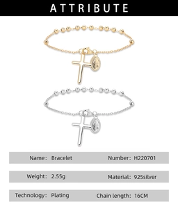 Détail d'un bracelet chapelet en argent sterling S925 avec croix et médailles Marie