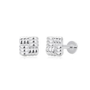 Boucles d'oreilles carrées en argent 925 avec texture tissée et design labret plat