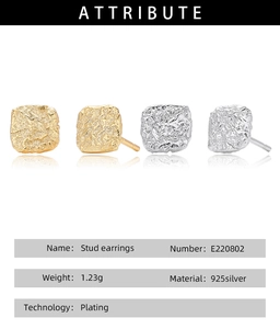 Onregelmatige 925 zilveren oorknopjes met gekreukte lavatectuur en details over de beplating