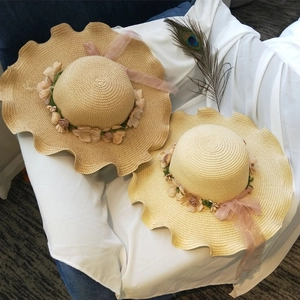 Women Elegant Straw Sun Hat With Large Wavy Brim Floral Decoration And Ribbon Bow Summer Beach Vacation Sunshade Hat