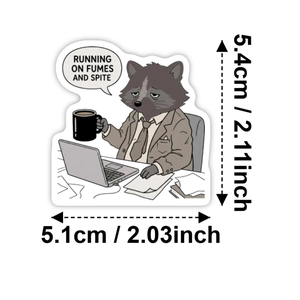 Détail d'autocollant raton laveur de bureau montrant les dimensions précises de 5,4 cm