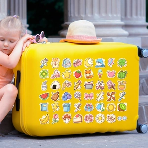 Autocollants de dessin animé imperméables sur une valise jaune pour décoration créative