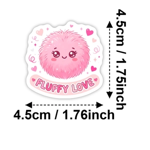 Detail eines rosa flauschigen Cartoon-Aufklebers mit Fluffy Love Text und Herzen