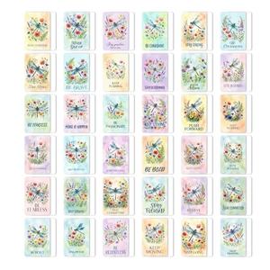 Set mit 36 Motivationskarten mit Aquarell-Libellen und positiven Zitaten auf weißem Grund