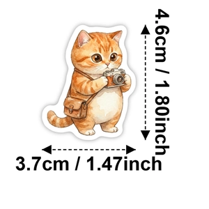 Détail d'autocollant chat mignon avec appareil photo et sac incluant dimensions
