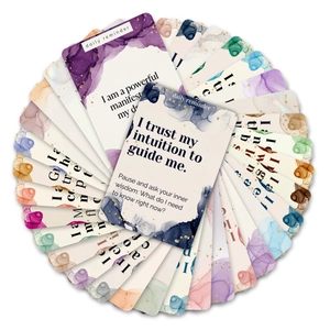 Jeu de cartes de rappel quotidien en aquarelle avec citations motivantes en disposition circulaire