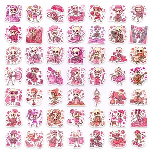 Set di 49 adesivi teschio rosa con motivi a cuore per decorazione di borracce