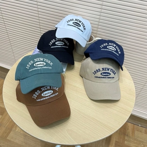 Collection of vintage baseball caps with 1989 New York embroidery in six colors