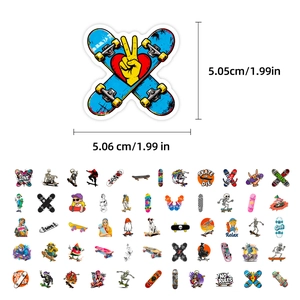 Détails d'autocollants de skateboard en PVC avec motifs graffiti de crânes et dimensions