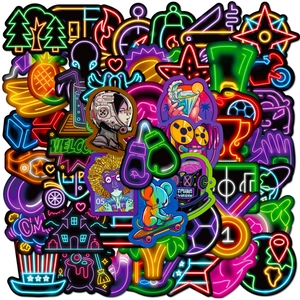 Lebendige Neon-PVC-Aufkleber mit Cyberpunk-Designs, Techno- und Robotermotiven