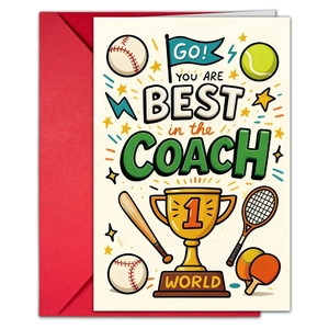 Dettaglio del biglietto d'auguri sportivo con busta rossa e illustrazioni di vari palloni