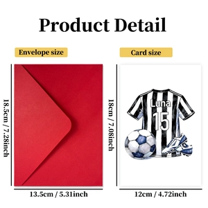Set biglietto auguri calcio con busta rossa e design maglia sport acquerello