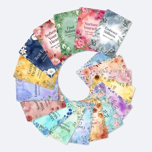 Disposizione a spirale di carte floreali ad acquerello con angoli arrotondati e messaggi