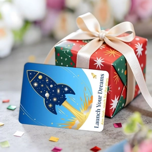 Blaue Abschlusskarte mit goldenem Sternen-Raketendesign und motivierendem Spruch