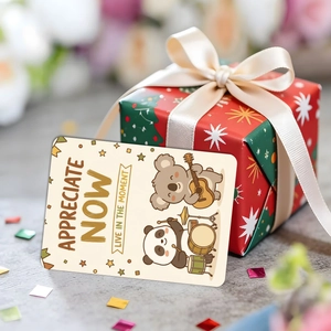 Cartes de vœux d'animaux musicaux et boîte cadeau rouge avec ruban blanc pour cadeaux
