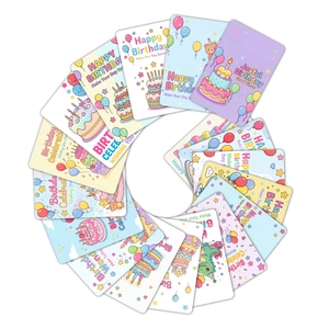 Set mit 18 Kawaii-Geburtstagskarten mit süßen Illustrationen von Kuchen und Bären