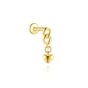 Detail van S925 sterling zilveren gouden labret piercing met hangende hartvormige hanger