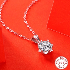 Collier avec pendentif Moissanite 1ct en argent sterling S925 et pierre ronde étincelante