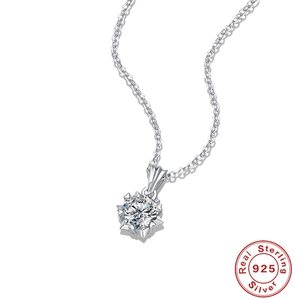 Collier en argent sterling S925 avec pendentif fleur épanouie en moissanite 1 carat