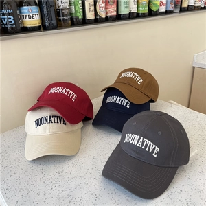 Cappelli da baseball classici in cotone ricamato in cinque colori con visiera ampia curva