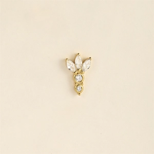 Detailansicht von S925 Sterlingsilber Goldstecker mit Marquise- und Rundkristallen
