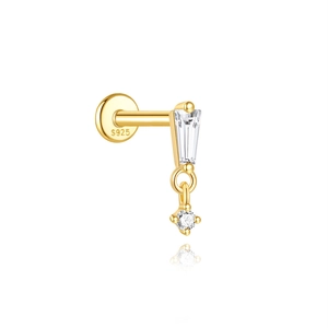 Detailansicht eines S925 Silber Labret-Steckers mit Vergoldung und Zirkonia-Steinen