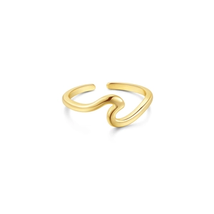 Detailed close-up of a polished golden wave adjustable silver toe ring for summer beach wear