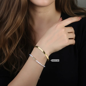 Conjunto de pulseras para mujer con cadena de serpiente dorada y perlas con corazón