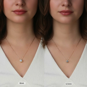 Confronto dimensioni dei ciondoli Moissanite da 8 mm e 6,5 mm su una collana