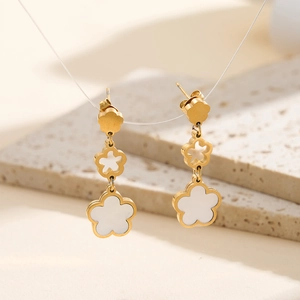 304 Edelstahl Kleeblatt Blume Ohrhänger Mit Perlmutt-Einlage Für Damen Minimalistisch PVD Gold Plated Mode Schmuck