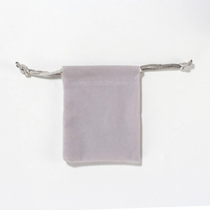 Bolsa de terciopelo morado claro con cordón para joyas y empaque de regalo de lujo