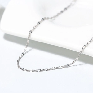 Collar de plata de ley 925 con cadena de eslabones retorcidos y acabado brillante