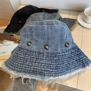 Vintage Distressed Denim Bucket Hat with Star Rivets and Frayed Edge Sun Protection Large Brim Summer Street Wear Hat