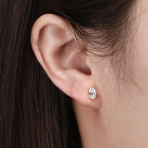 Classic S925 sterling silver oval-cut zircon stud earrings with four-prong gold setting