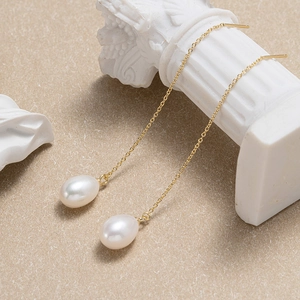 Orecchini a nappa in argento 925 dorato con lunghe perle a goccia in stile francese