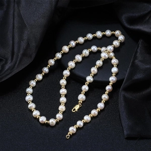 Collana classica in argento S925 placcato oro 14K con perle d'acqua dolce bianche