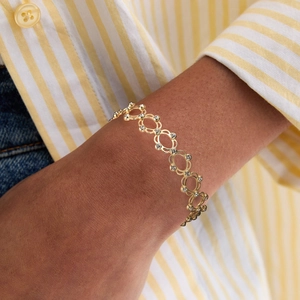 Élégant bracelet en argent 925 plaqué or 14K avec des maillons circulaires sertis de zircons