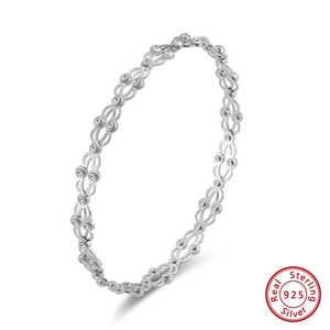 Bracelet en argent sterling S925 avec texture ondulée et pierres de zircone brillantes
