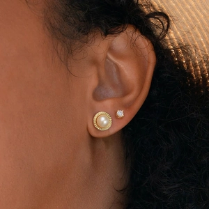 Elegant 925 sterling silver pearl earring set with vintage gold woven textures