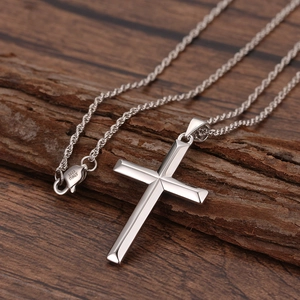 Pendentif croix en argent S925 poli sur chaîne corde avec gravure poinçon S925 ITALY