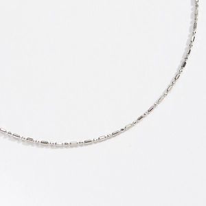 Cavigliera in argento sterling S925 con perline di riso e finitura lucida a specchio