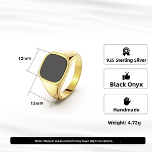 Macro detail of S925 sterling silver ring with square black onyx inlay and dimensions