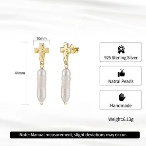 Handgefertigte S925 Silber Barockperlen-Ohrringe mit goldenen Kreuzanhängern