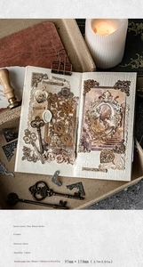 Détails macro des autocollants PET Time Album avec cadres vintage et motifs de clés