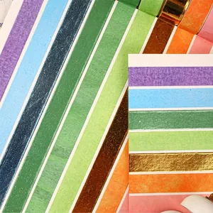 Set di nastri washi decorativi colorati con texture opache e metalliche glitterate