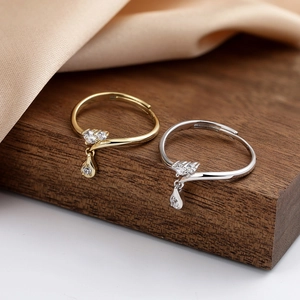 Adjustable S925 sterling silver rings with zircon heart and teardrop pendants in gold and silver