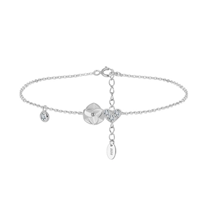 S925 Sterling Silber Armband mit Herz- und Blumenanhängern sowie funkelnden Diamanten