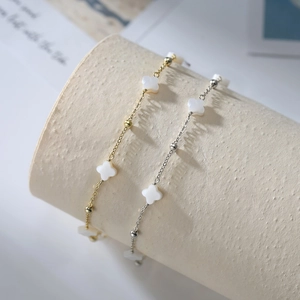 Details von 925 Silber Kleeblatt-Fußkettchen in Gold und Silber mit weißen Muschel-Anhängern