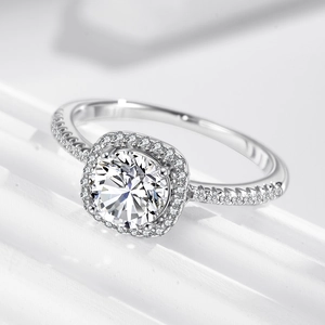 Classic S925 silver 1 carat halo ring featuring a round center stone and pave band