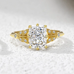 Luxurious S925 silver 3ct radiant cut zircon crown ring with intricate gold filigree